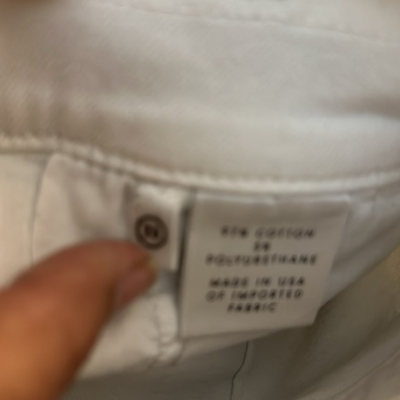 GRLFRND The Brynn Short in Hot Sugar (10) - Picture 5 of 6